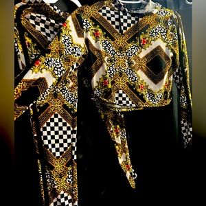 Size small hooded blouse with matching leggings